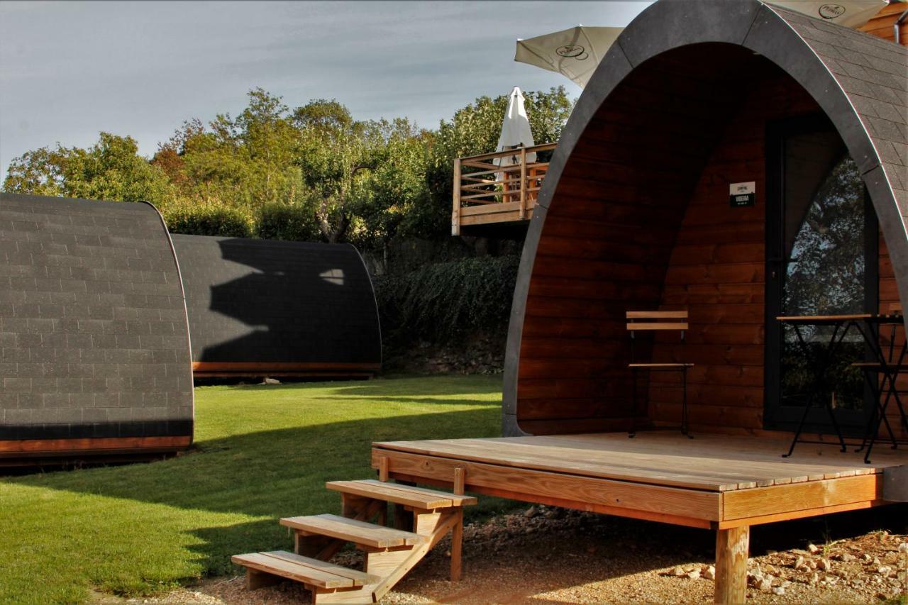 Glamping Hills Hotel Santa Comba de Rossas Екстериор снимка